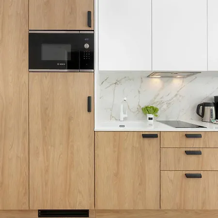 Nowoczesne W Darlowie Blisko Plazy Z Klimatyzacja By Renters Apartment